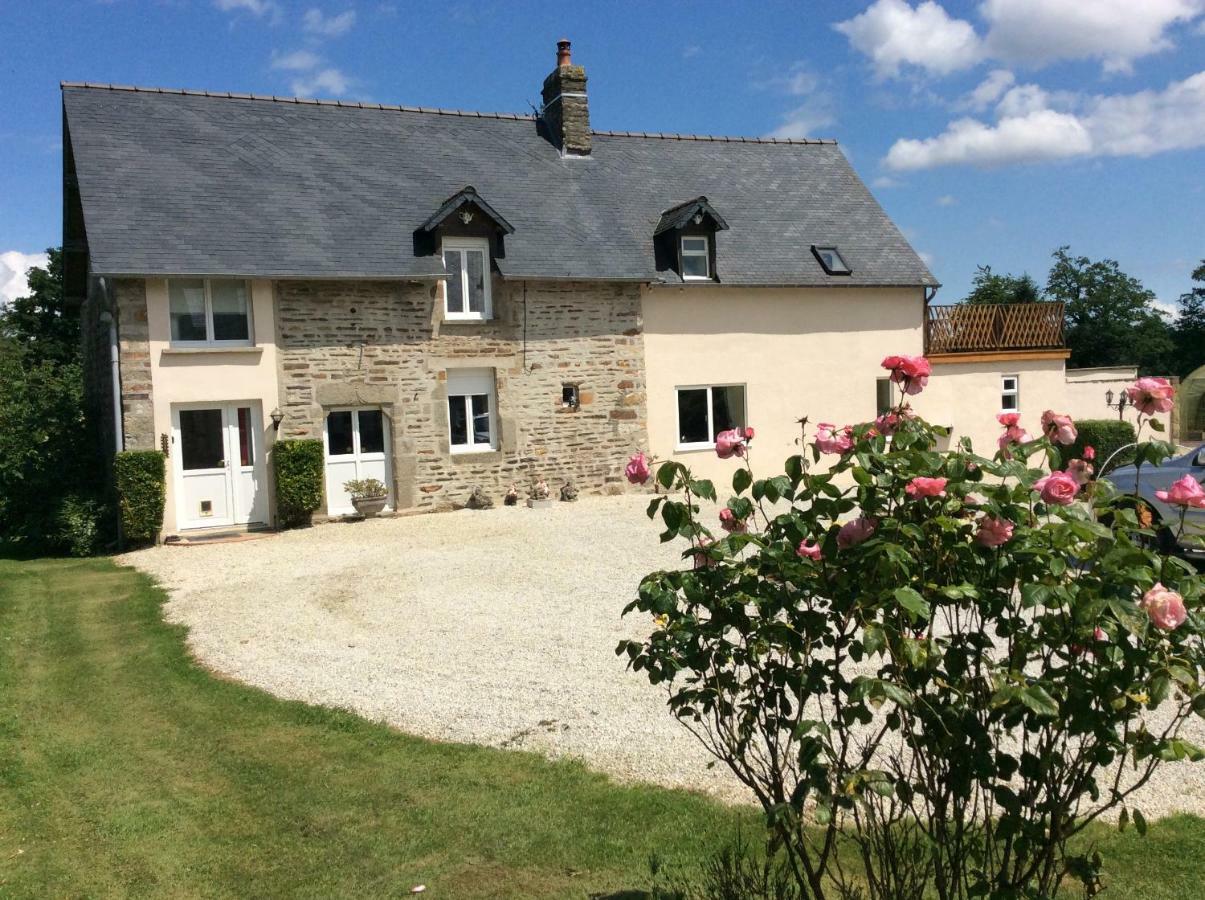 Maison La Touchardiere Barenton Eksteriør bilde